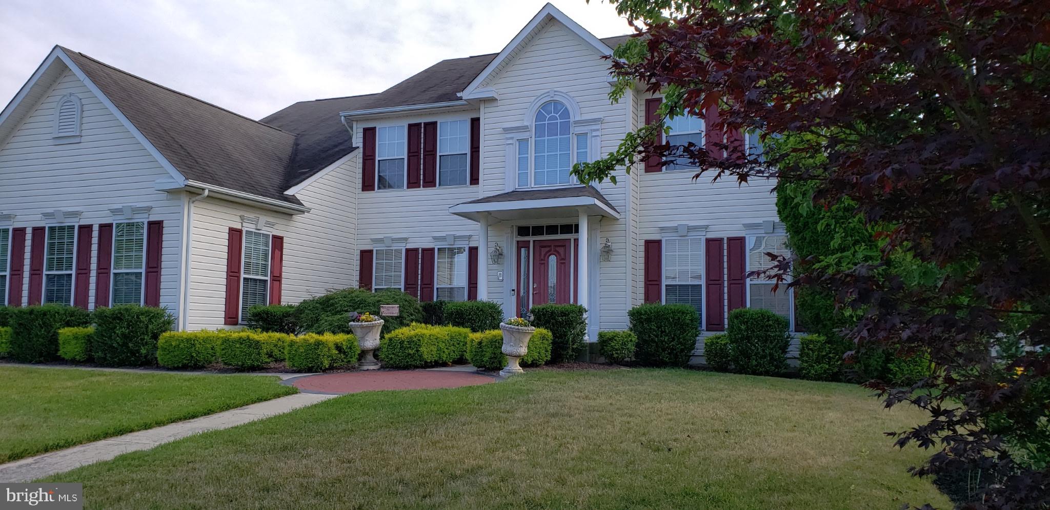 CANTWELL RIDGE - Residential