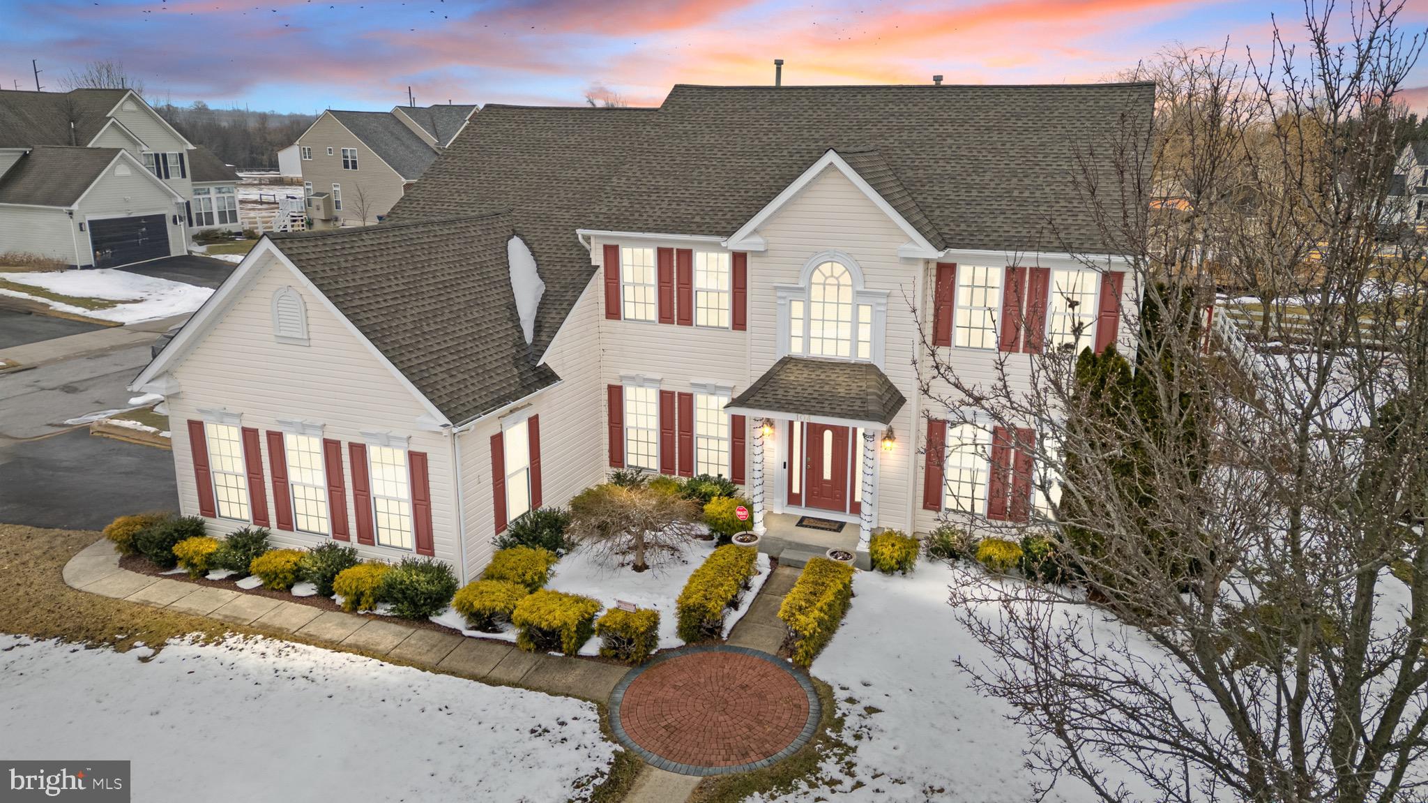 CANTWELL RIDGE - Residential