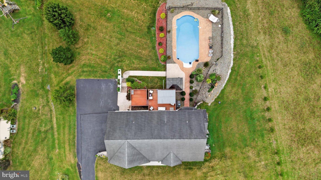 Photo of 6 Souder Court, MECHANICSBURG, PA 17050 (MLS # PACB2058150)