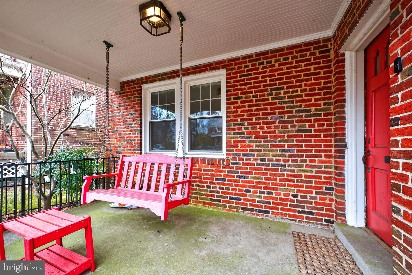 4428 BUTTERWORTH PLACE NW