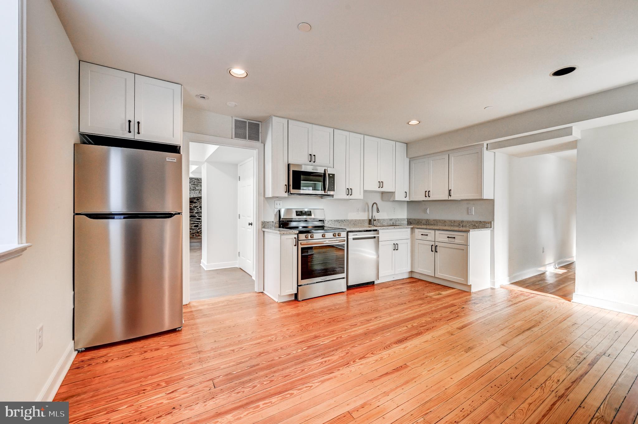 OELLA - Residential Lease