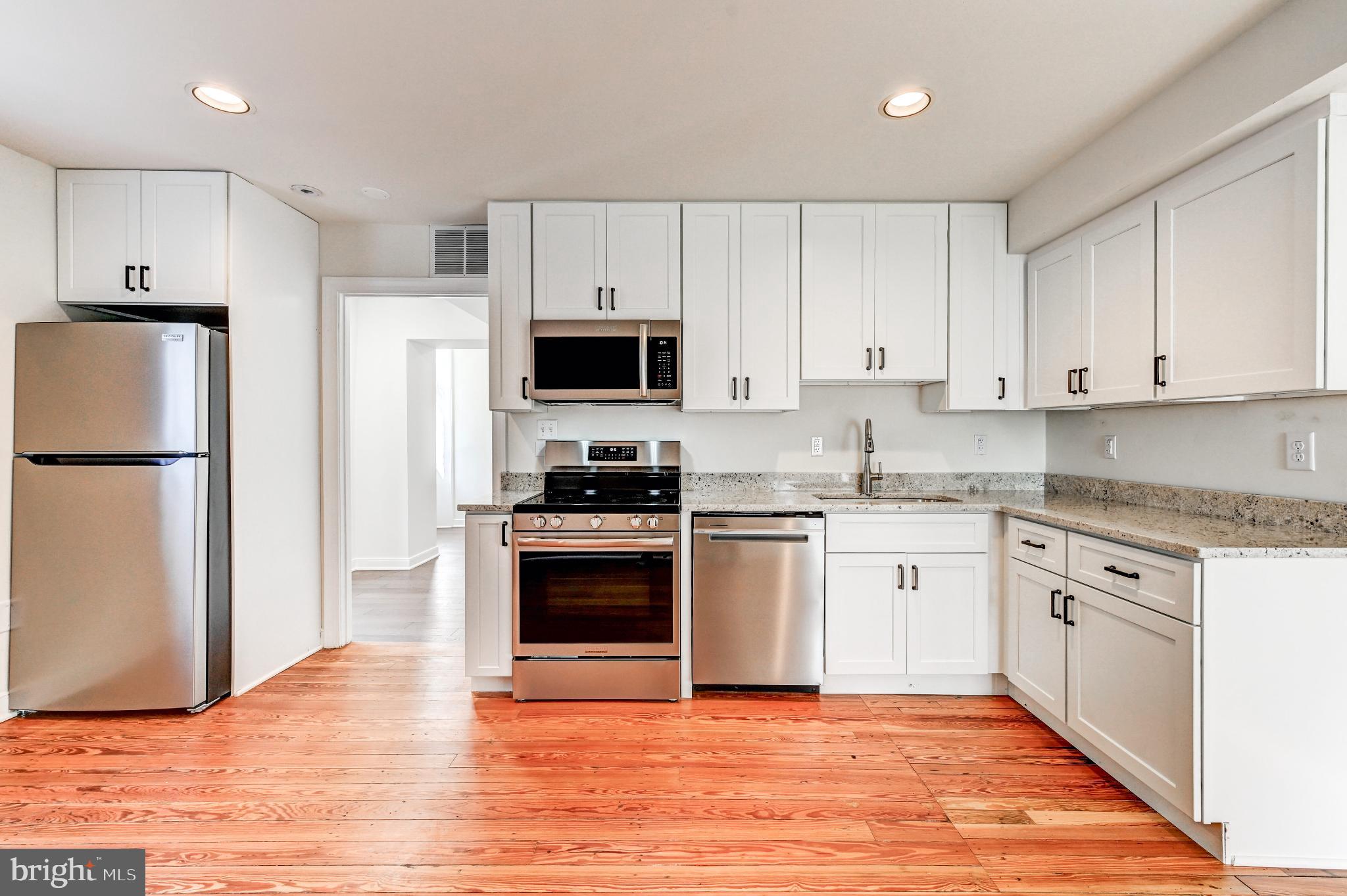 OELLA - Residential Lease