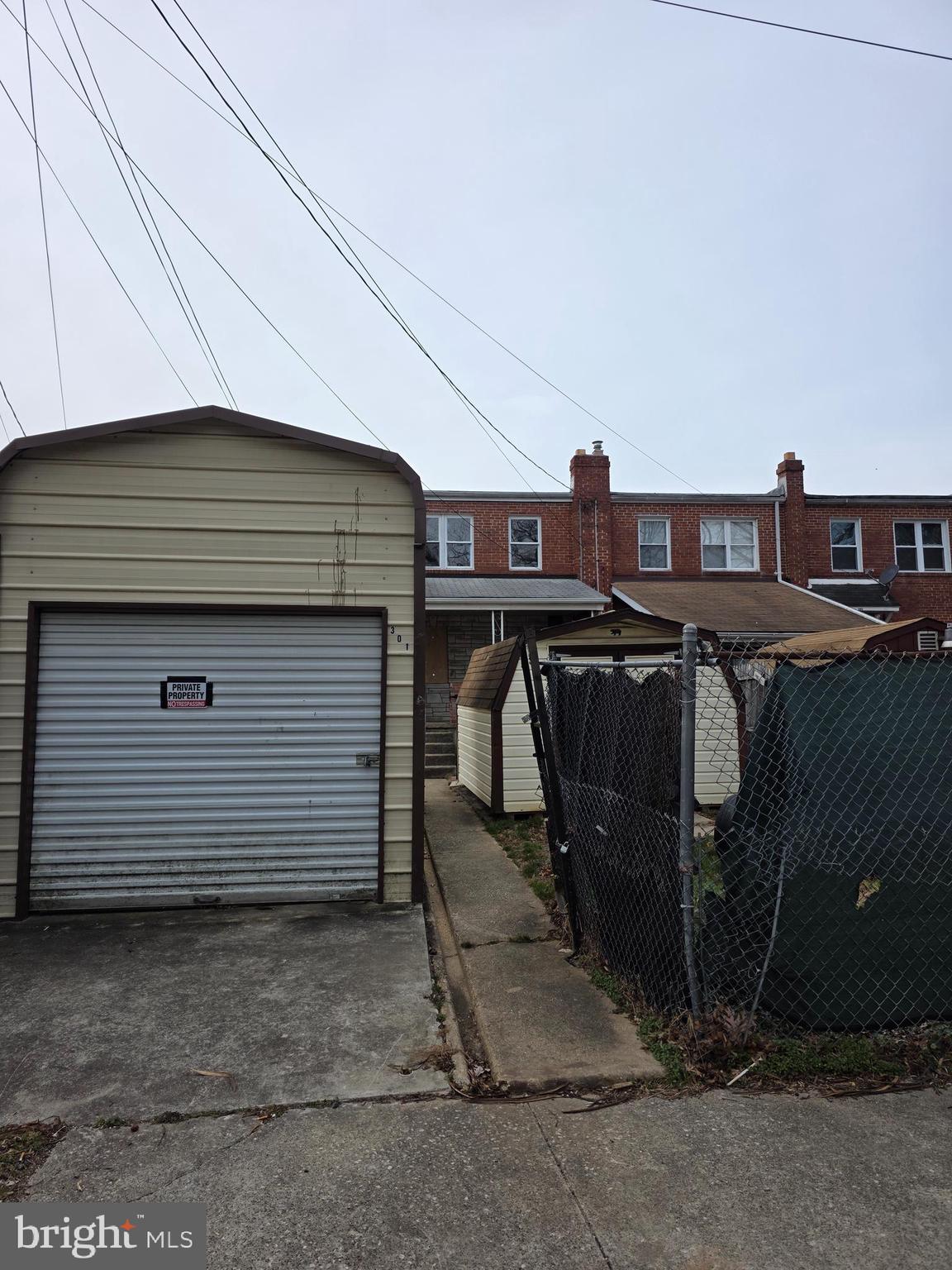 BALLARD GARDENS - Residential