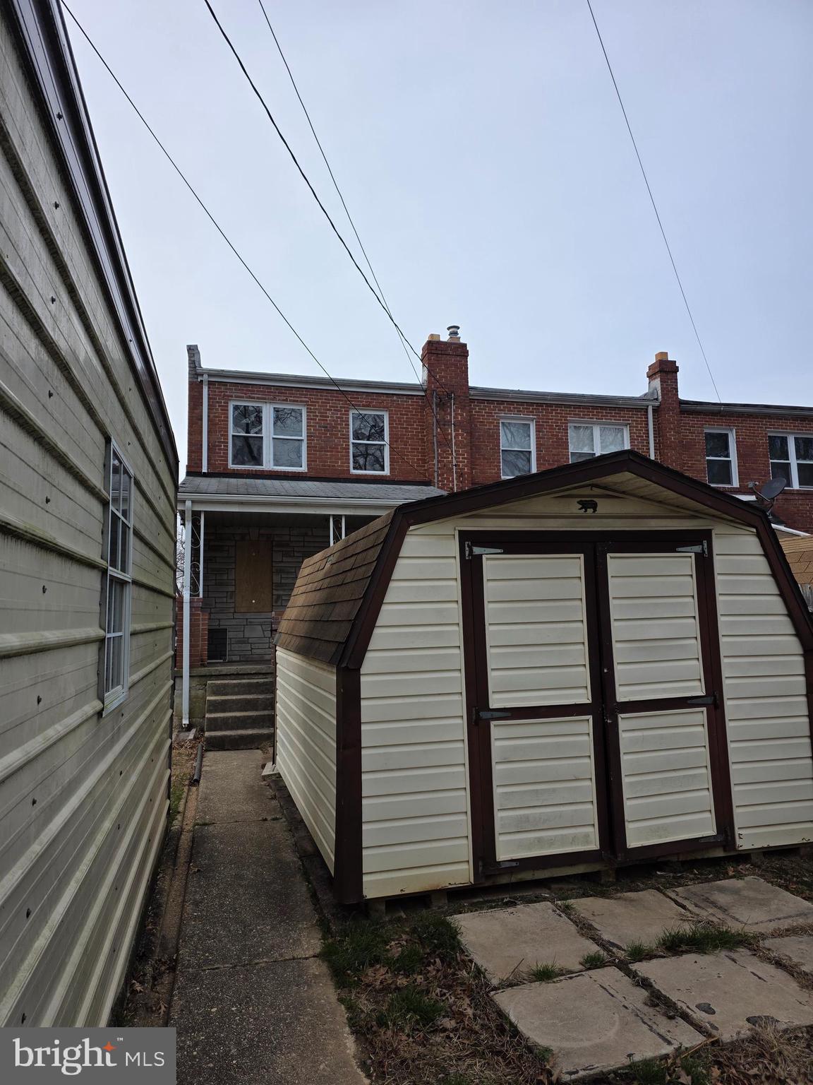 BALLARD GARDENS - Residential