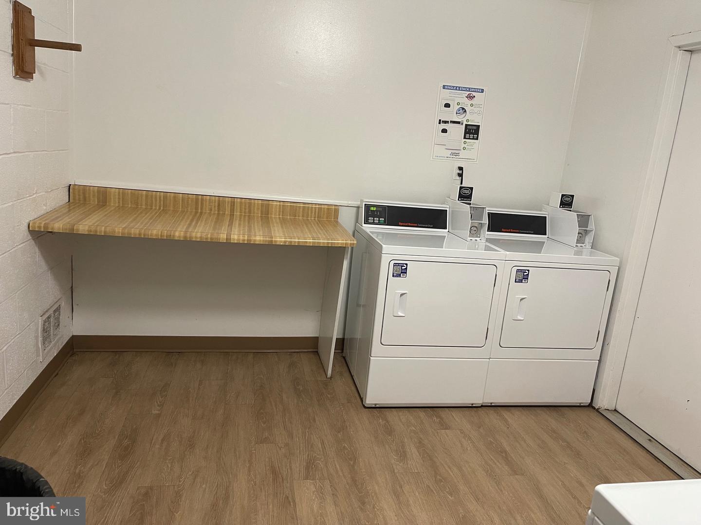 BETHESDA PARK - Residential