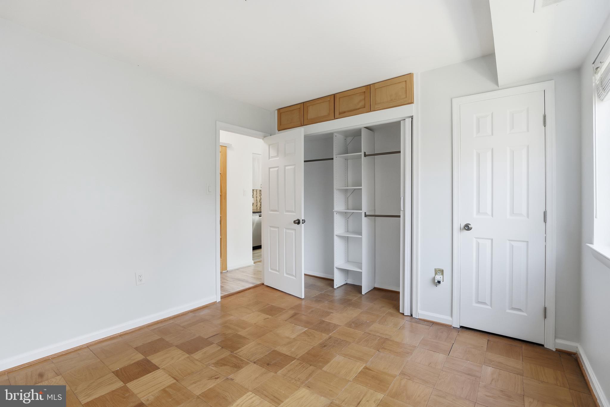 BETHESDA PARK - Residential