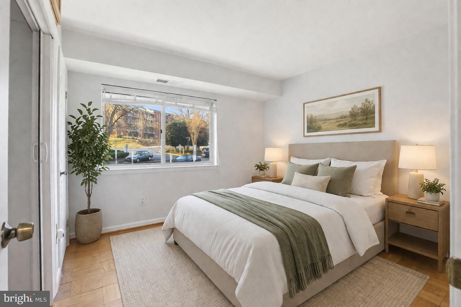 BETHESDA PARK - Residential