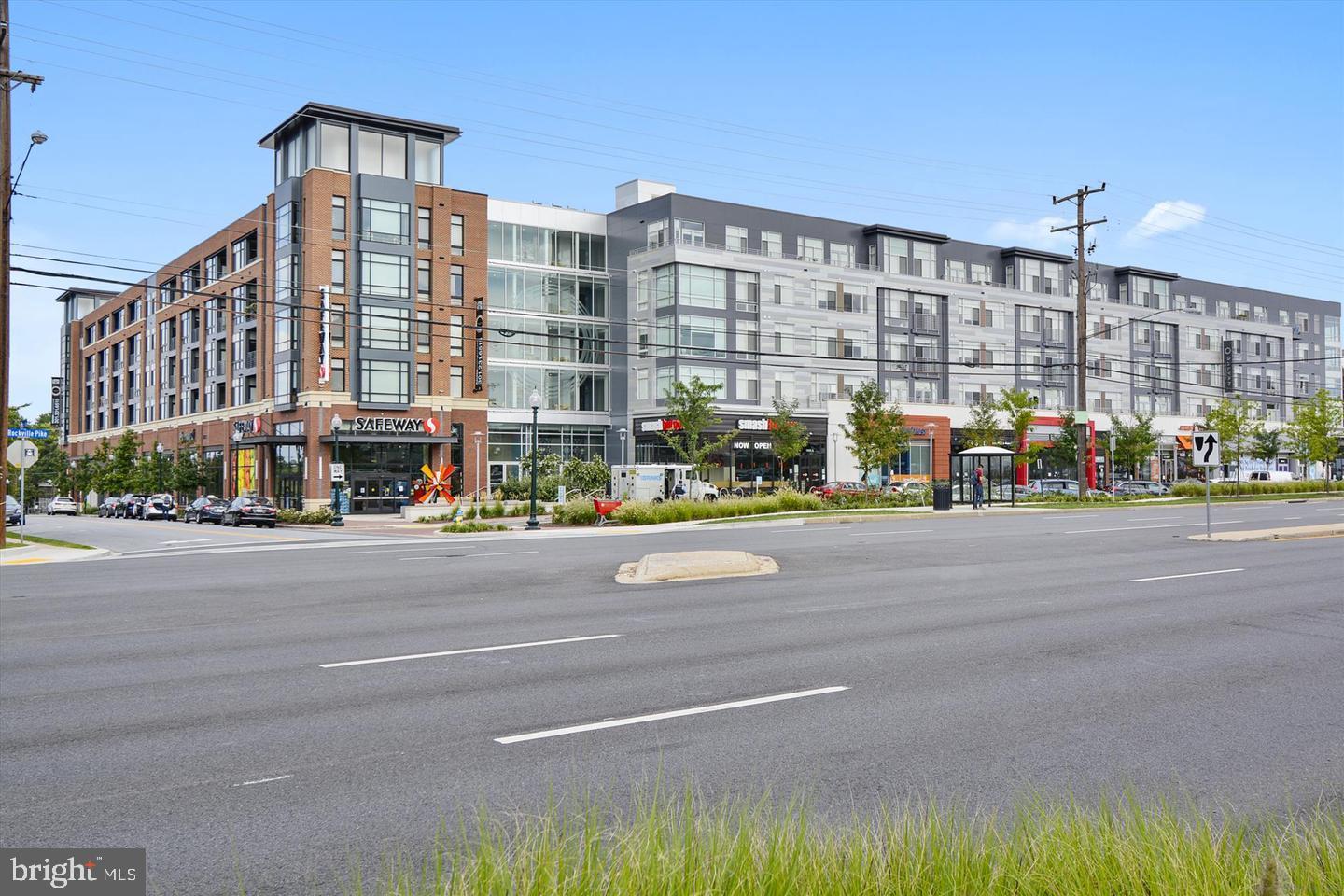 BETHESDA PARK - Residential