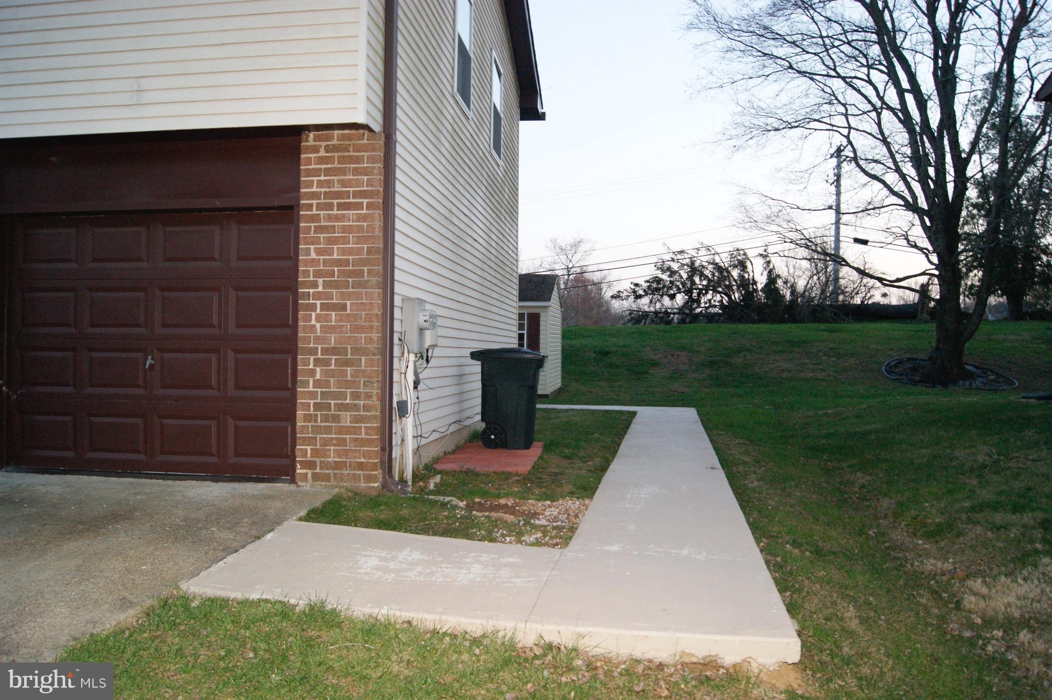 BALD HILL MANOR - Residential