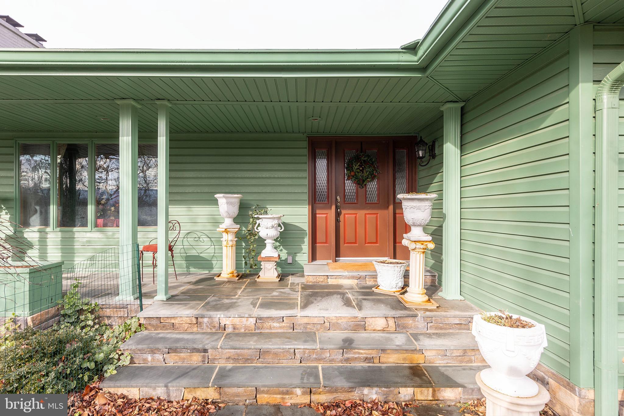 RUNNYMEDE - Residential