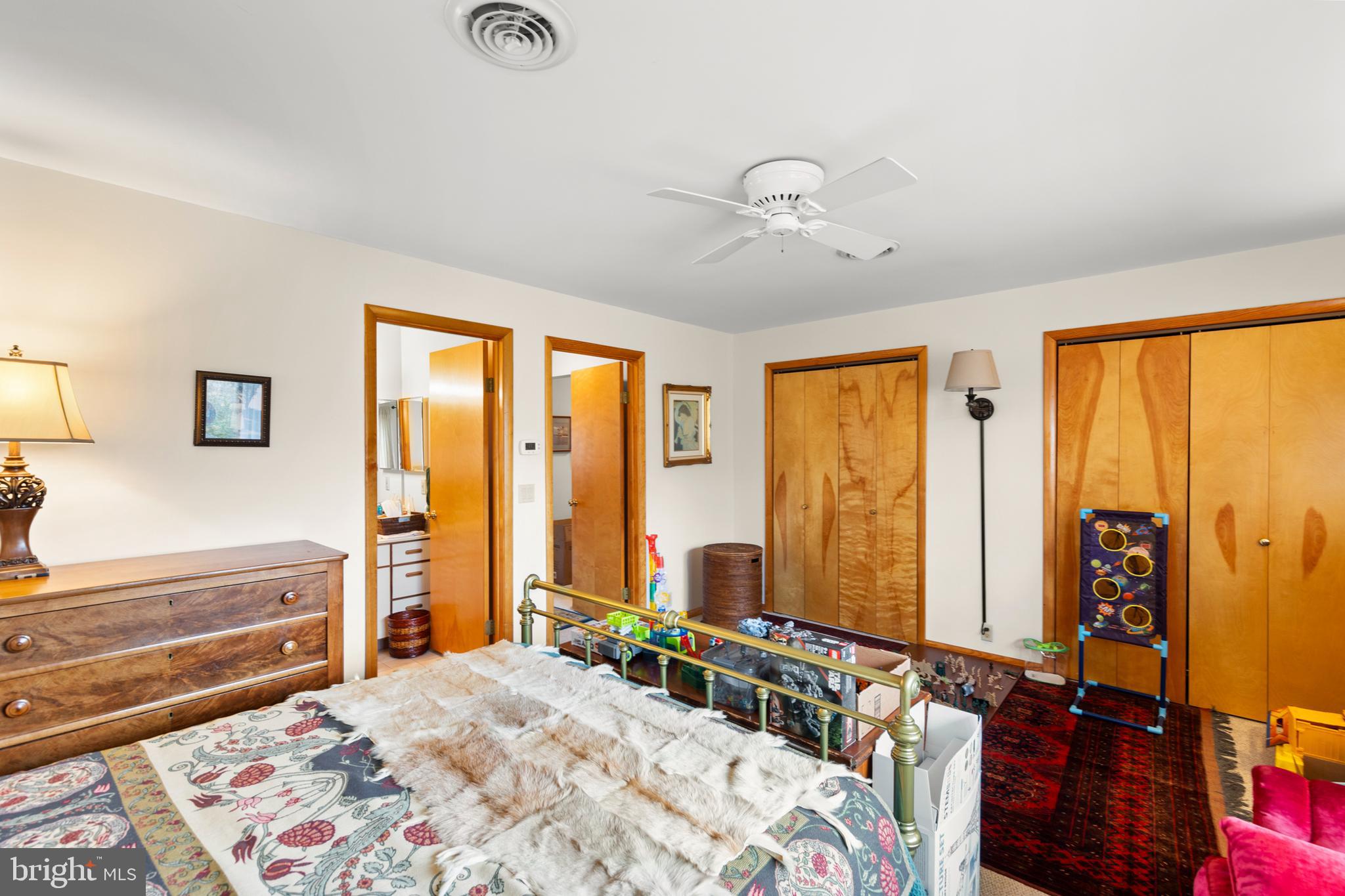 RUNNYMEDE - Residential