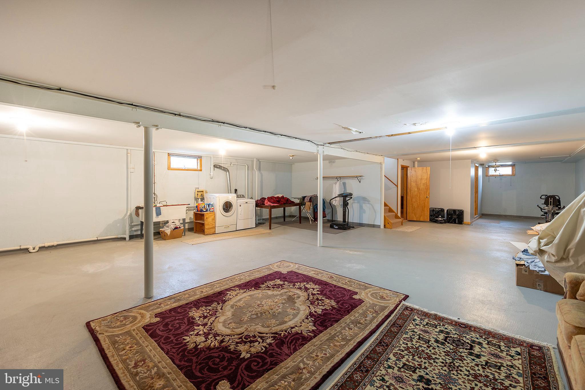 RUNNYMEDE - Residential