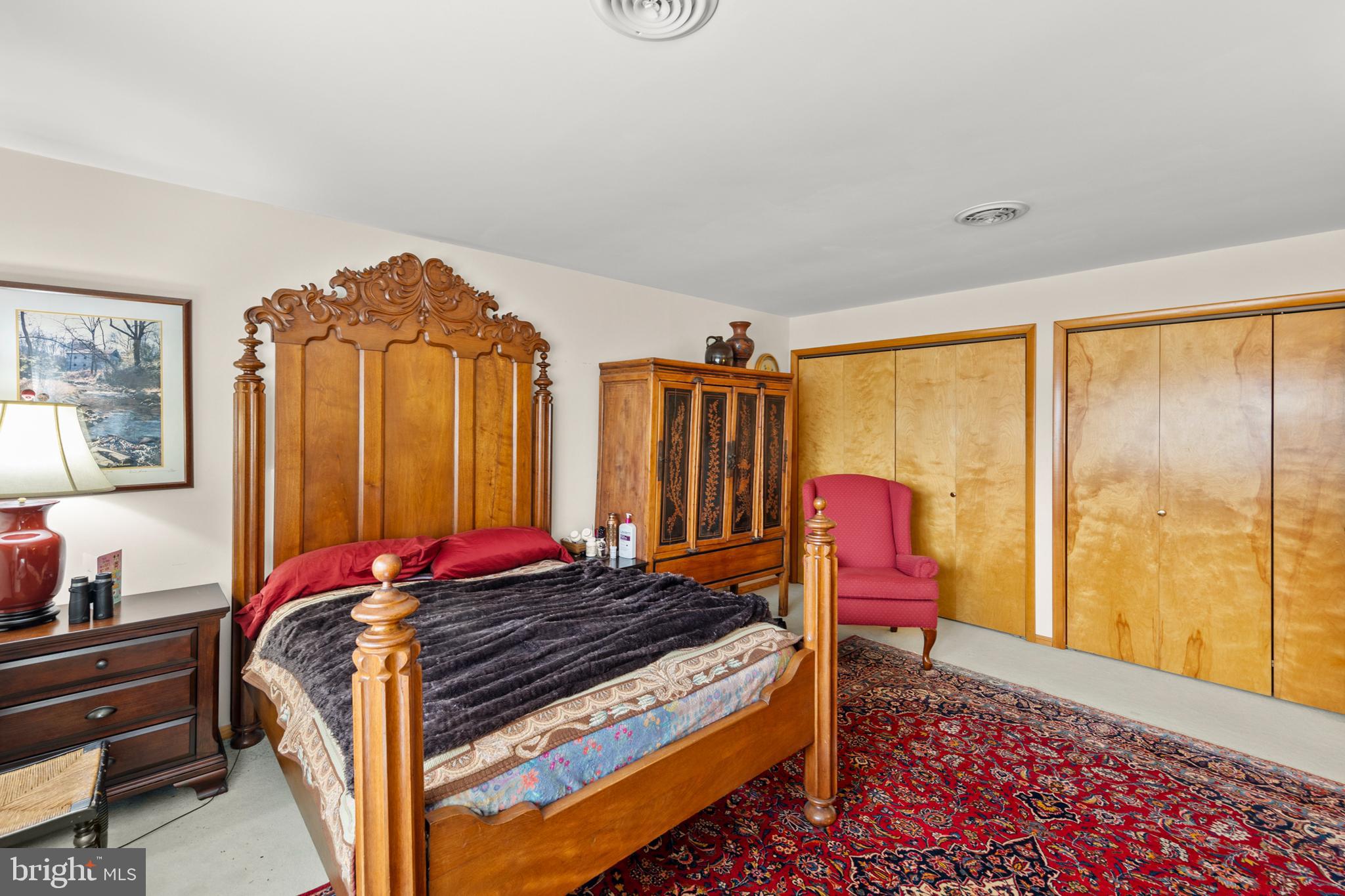 RUNNYMEDE - Residential