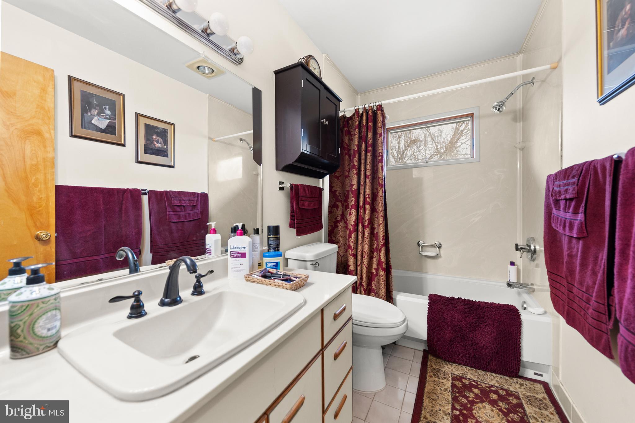 RUNNYMEDE - Residential