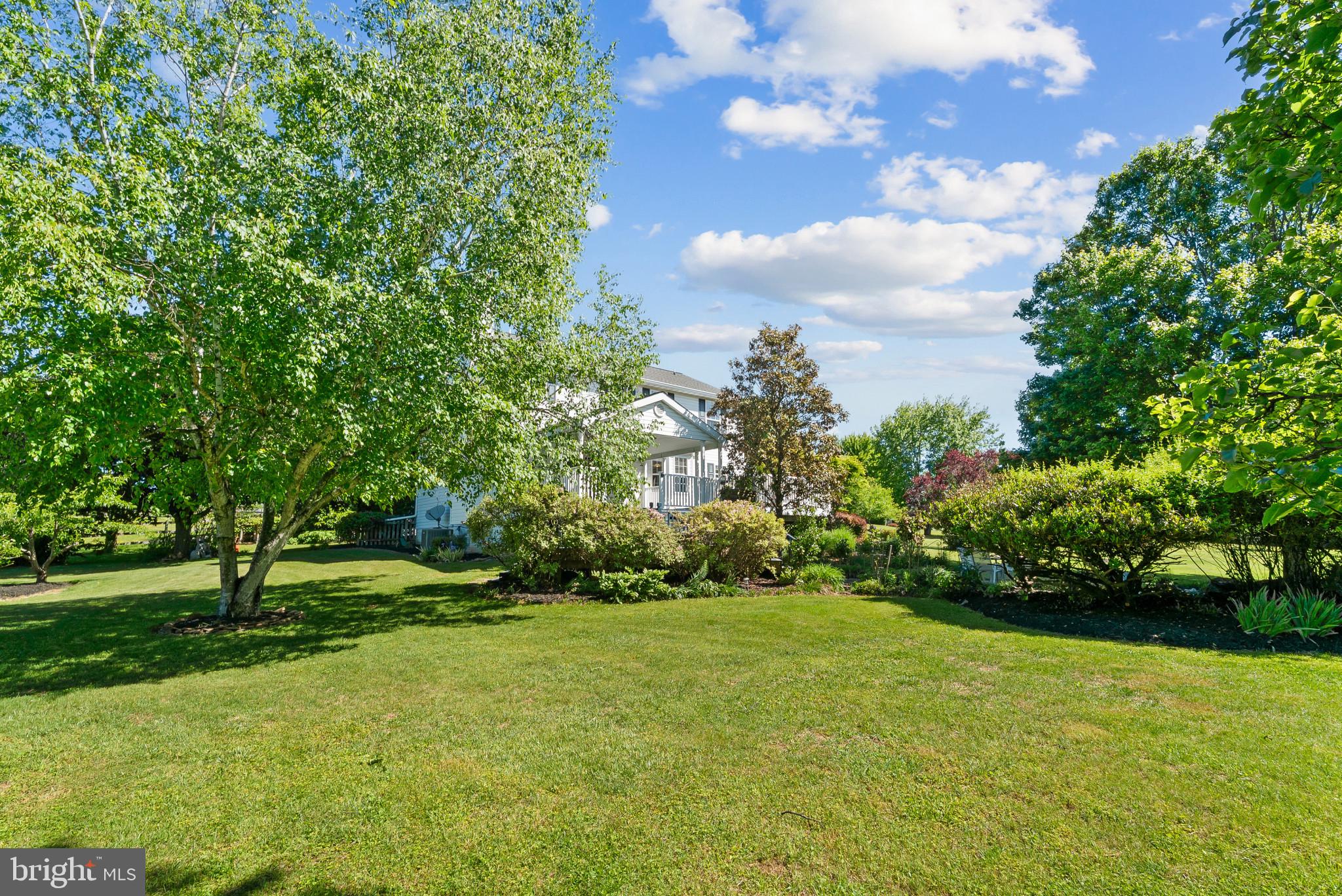 3221 NIKLIN DRIVE