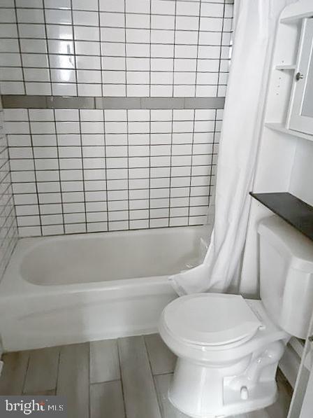 SOCIETY HILL - Residential Lease