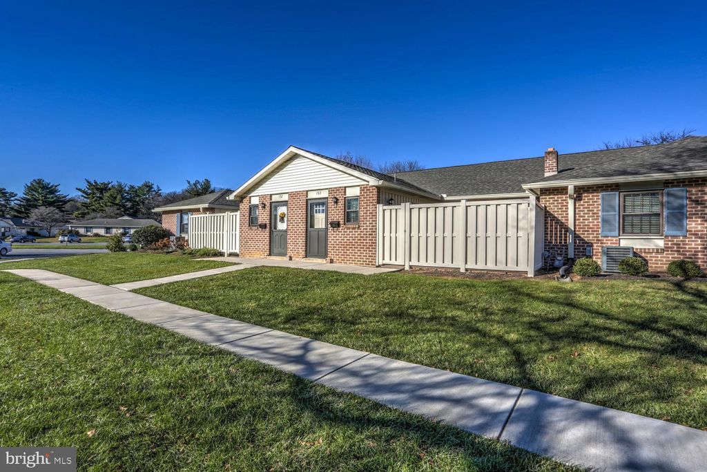 Photo of 153 VALLEYBROOK DR, LANCASTER, PA 17601 (MLS # PALA2027828)