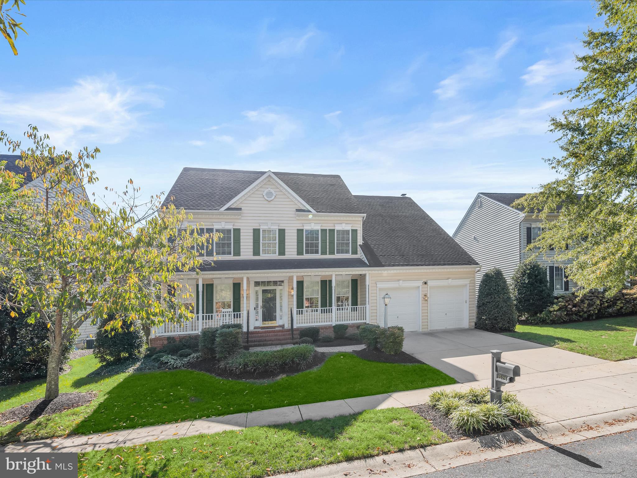 1525 WINFIELDS LANE