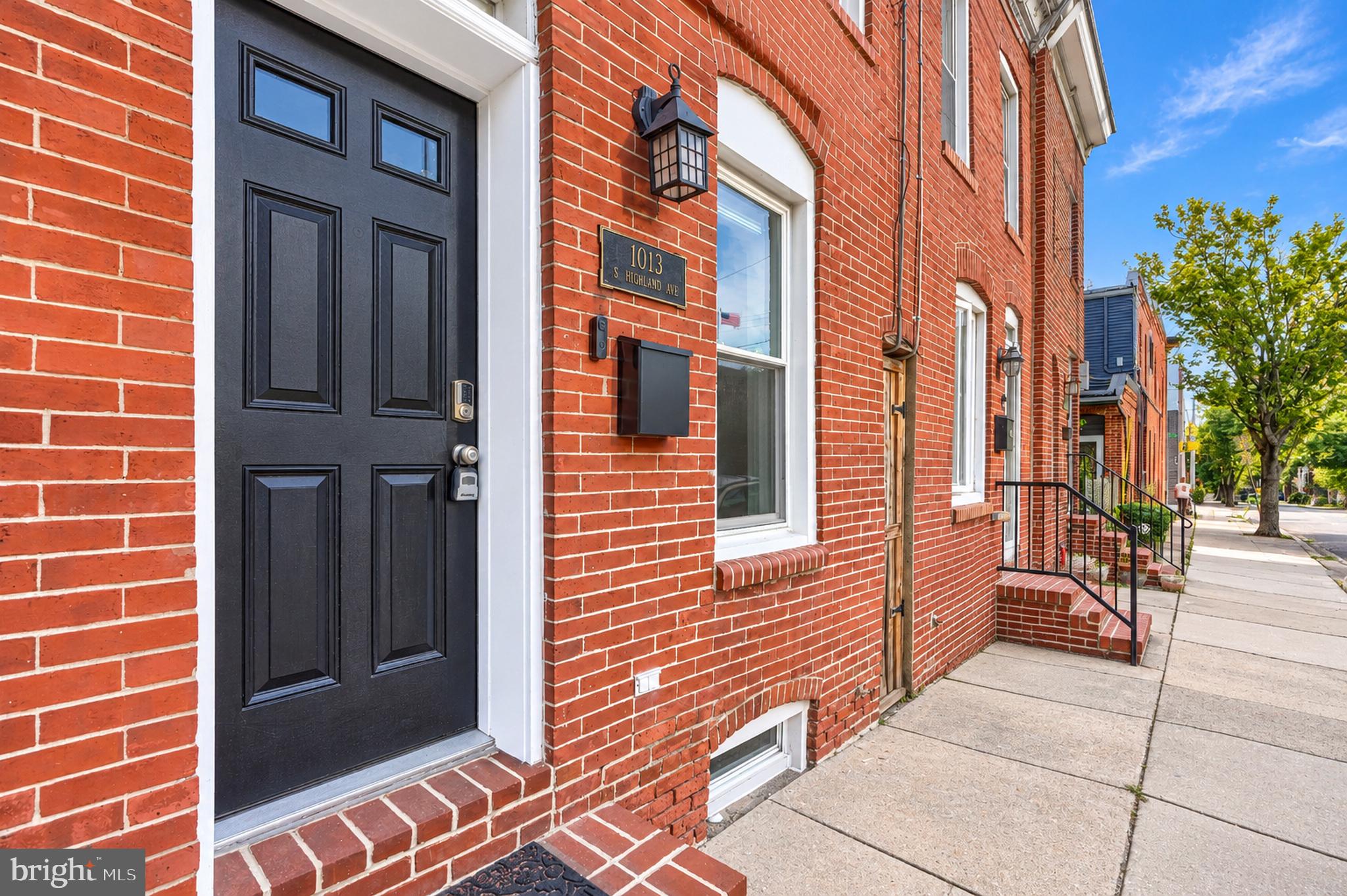 1013 S HIGHLAND