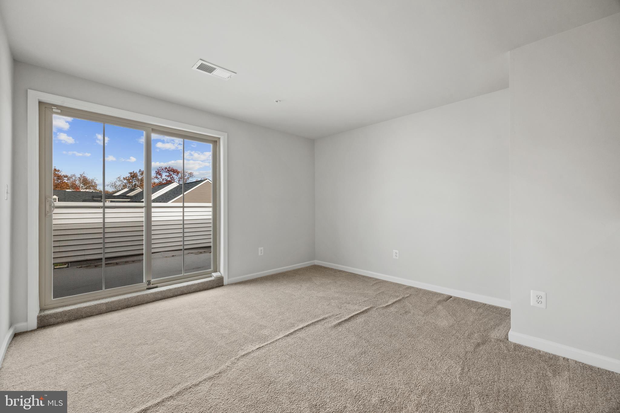 GLENN DALE CROSSING - Residential Lease