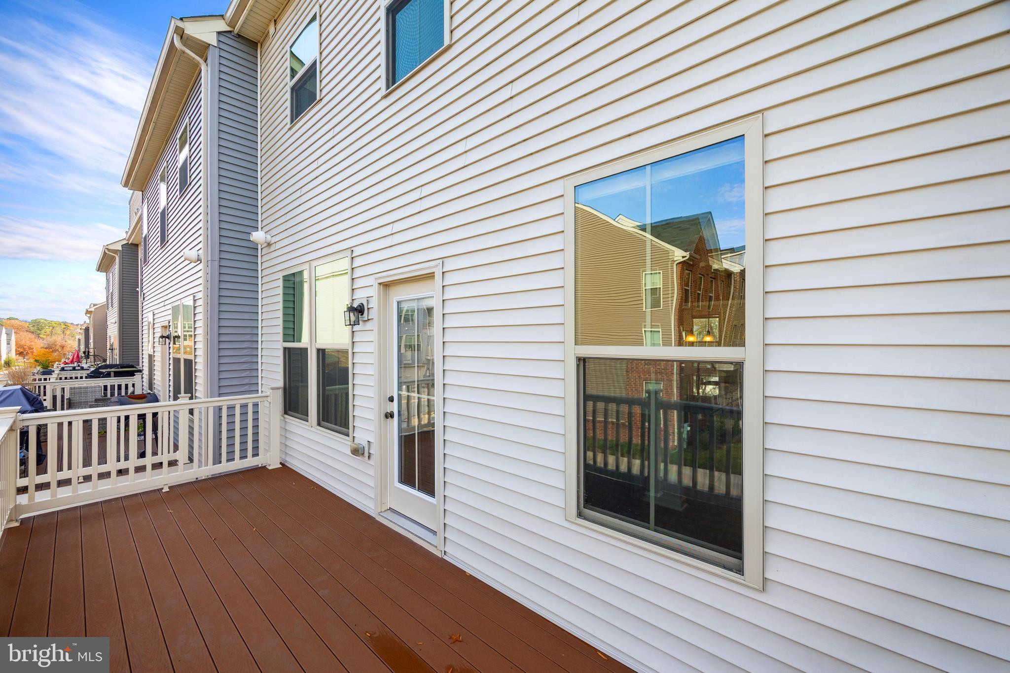 GLENN DALE CROSSING - Residential Lease