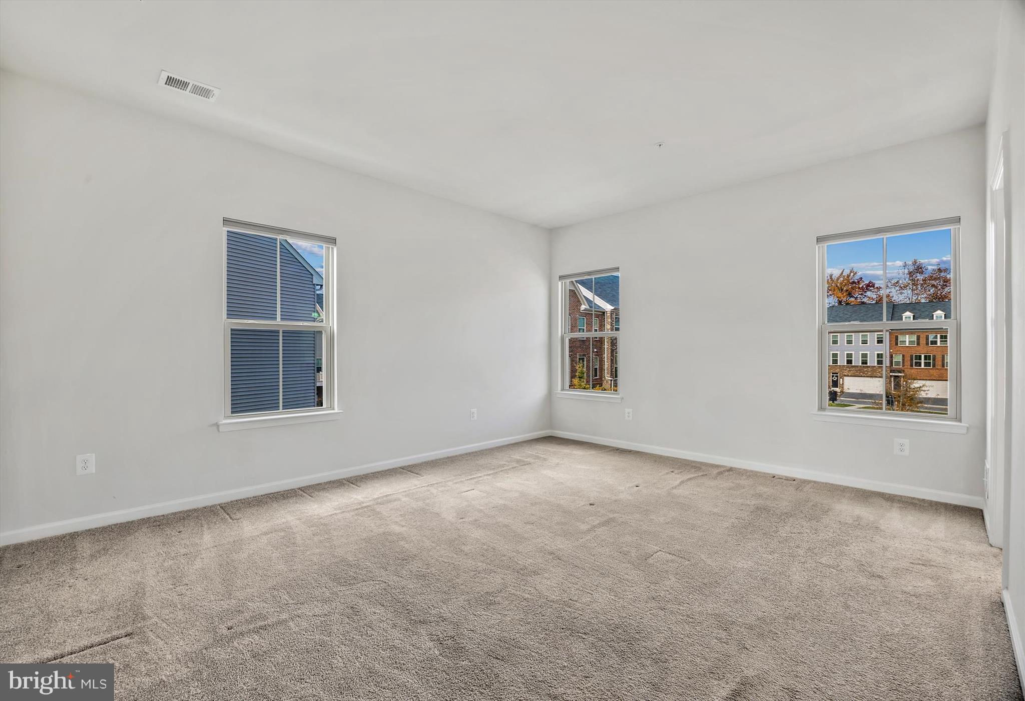 GLENN DALE CROSSING - Residential Lease