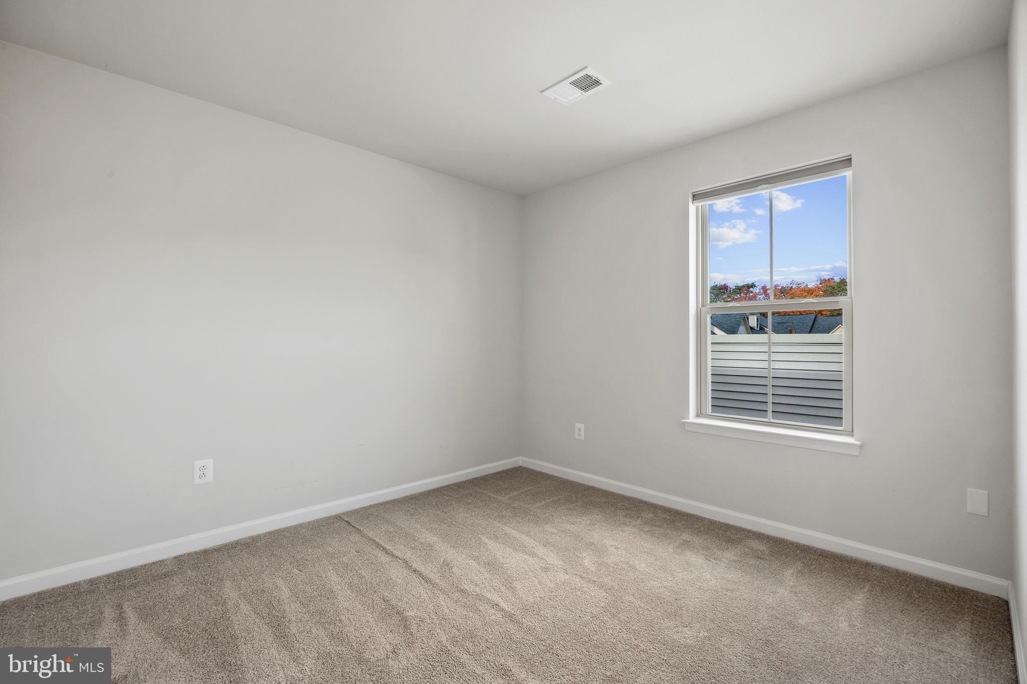 GLENN DALE CROSSING - Residential Lease