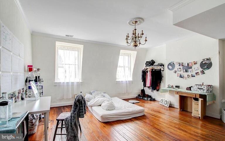 MOUNT VERNON PLACE HISTORIC DISTRICT - Residential