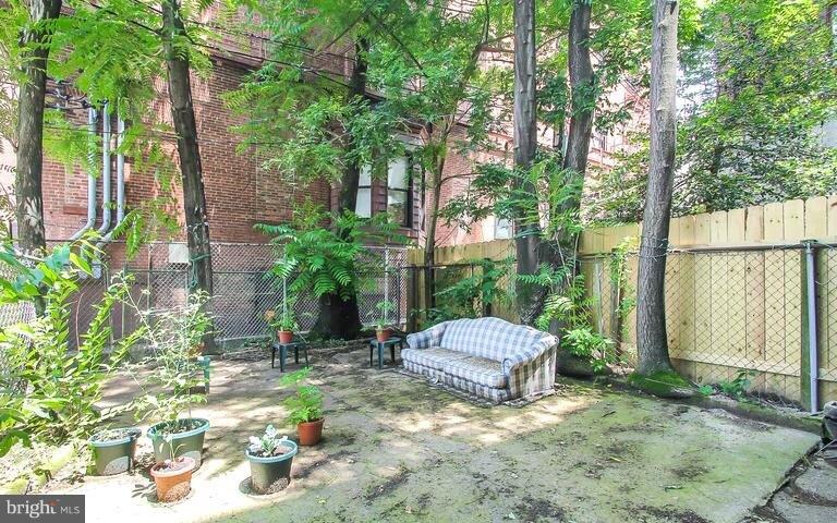 MOUNT VERNON PLACE HISTORIC DISTRICT - Residential