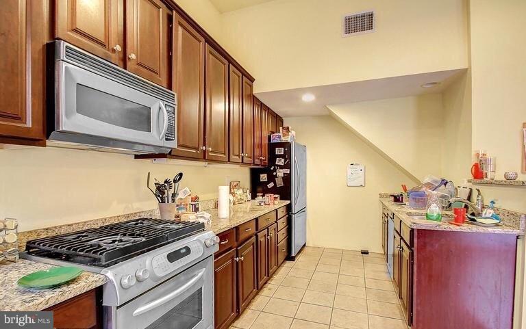 MOUNT VERNON PLACE HISTORIC DISTRICT - Residential