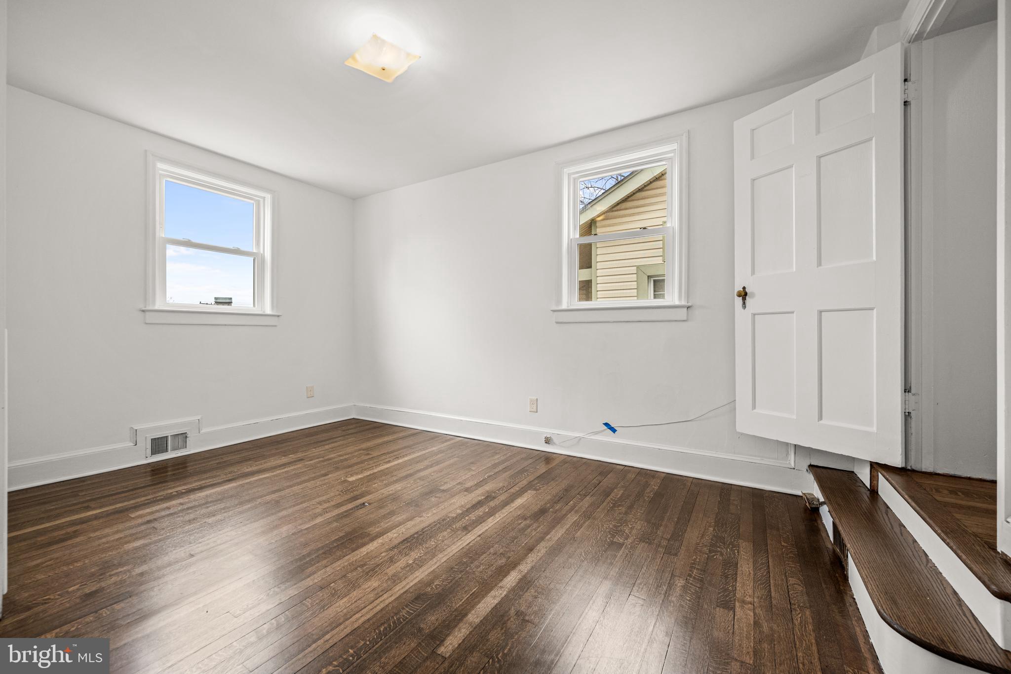 MOUNT RAINIER - Residential