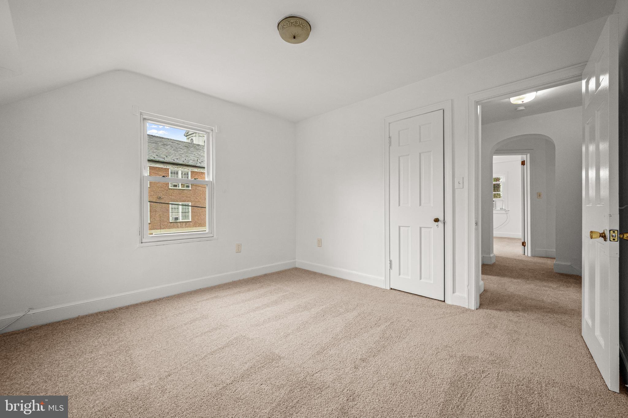 MOUNT RAINIER - Residential