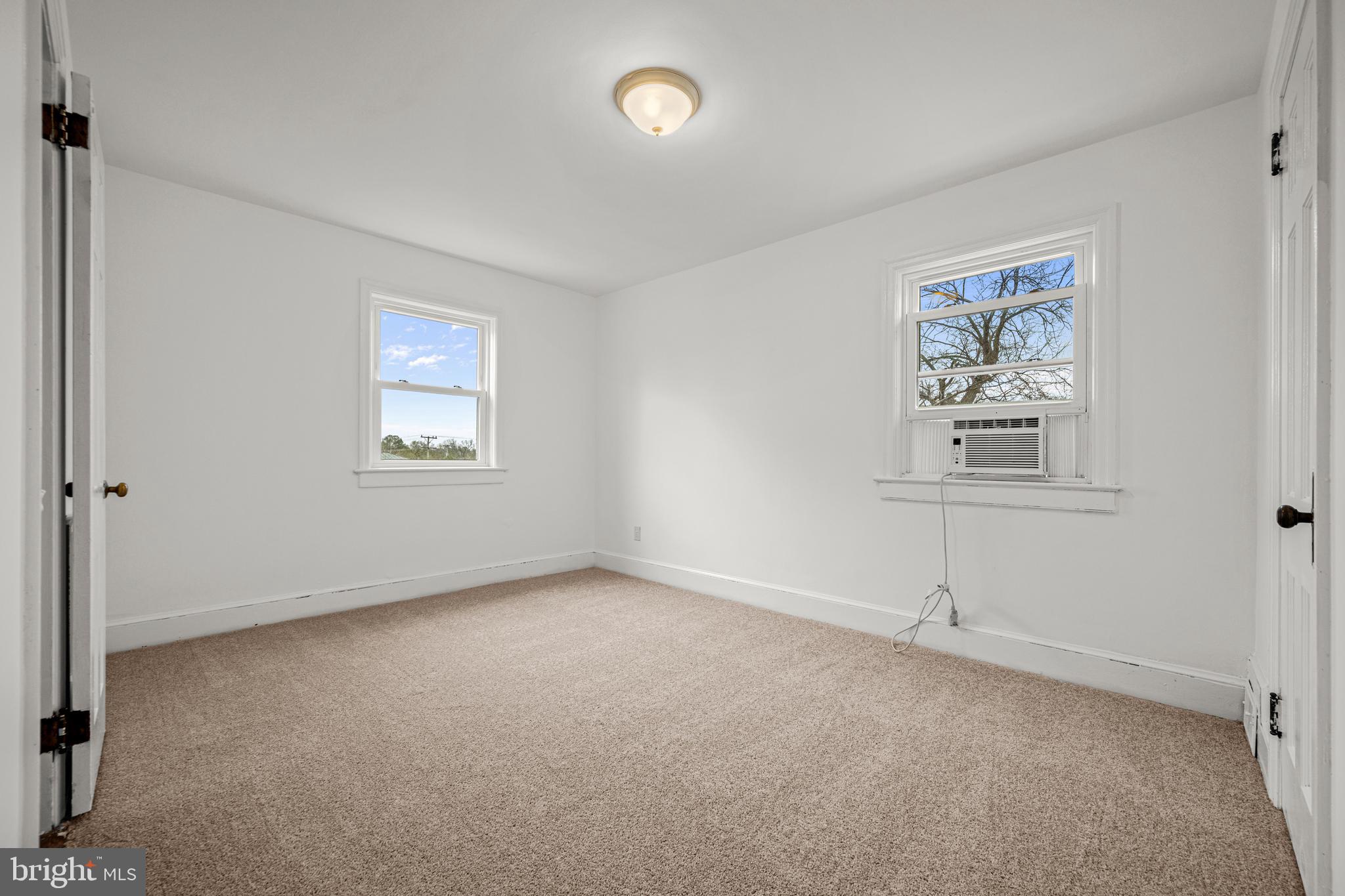 MOUNT RAINIER - Residential