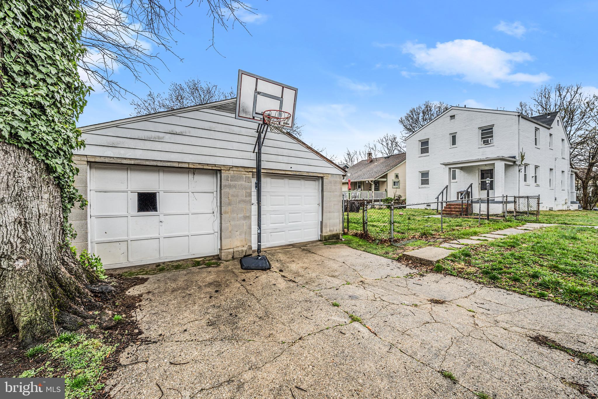 MOUNT RAINIER - Residential