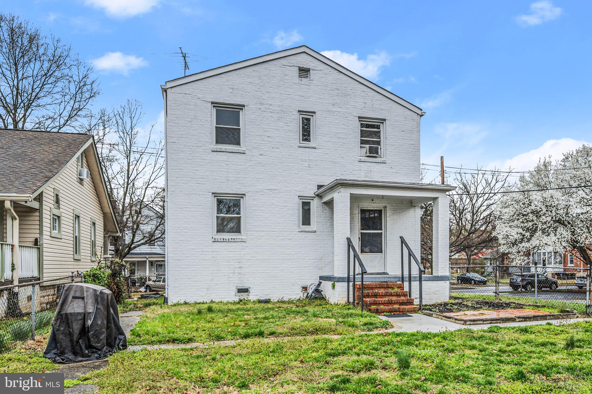 MOUNT RAINIER - Residential
