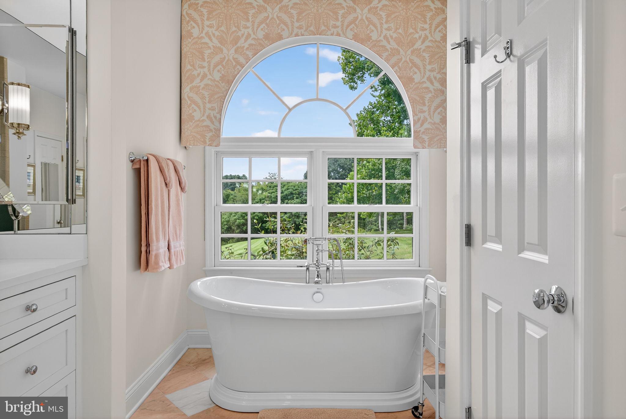 ATOKA CHASE - Residential