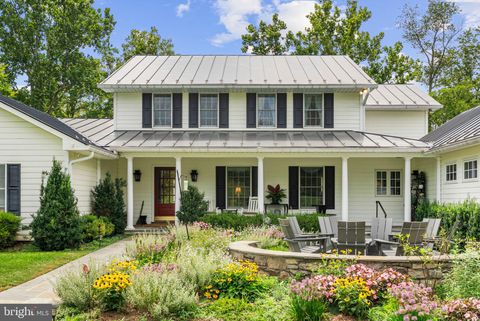 23117 PANTHERSKIN LANE MIDDLEBURG VA 20117