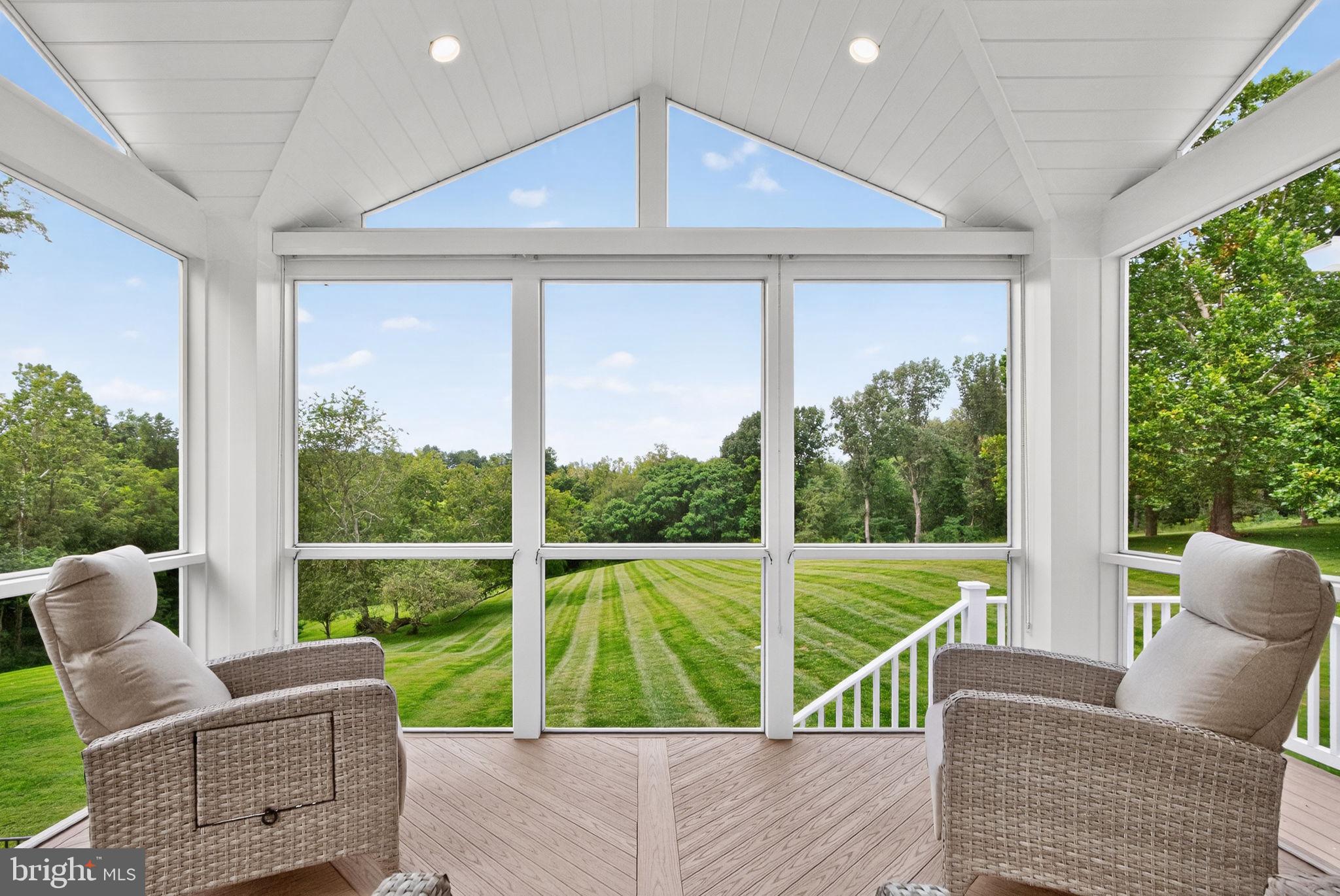 ATOKA CHASE - Residential