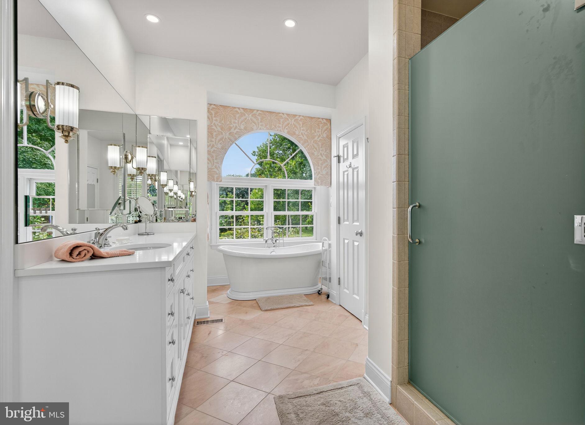 ATOKA CHASE - Residential