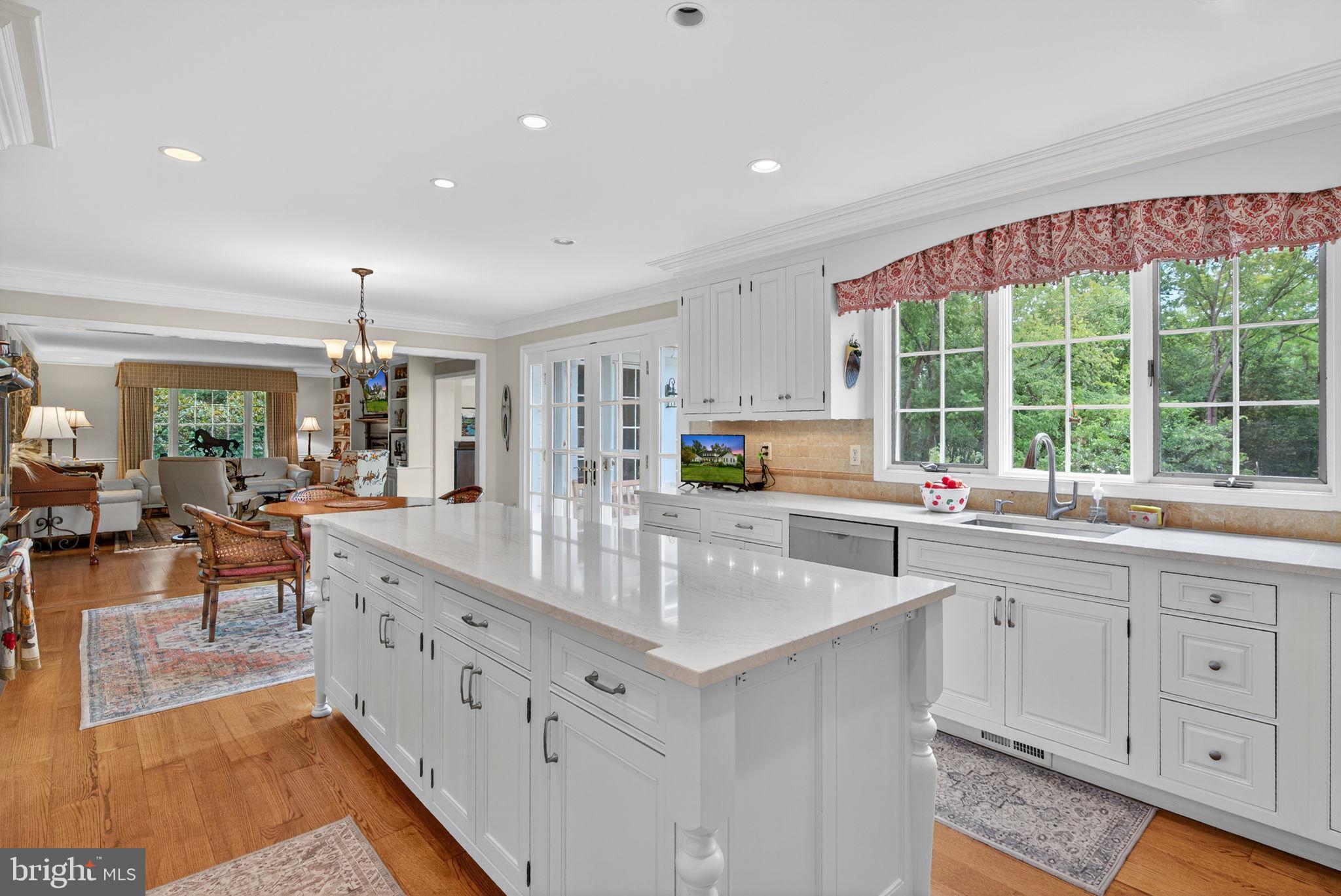 ATOKA CHASE - Residential