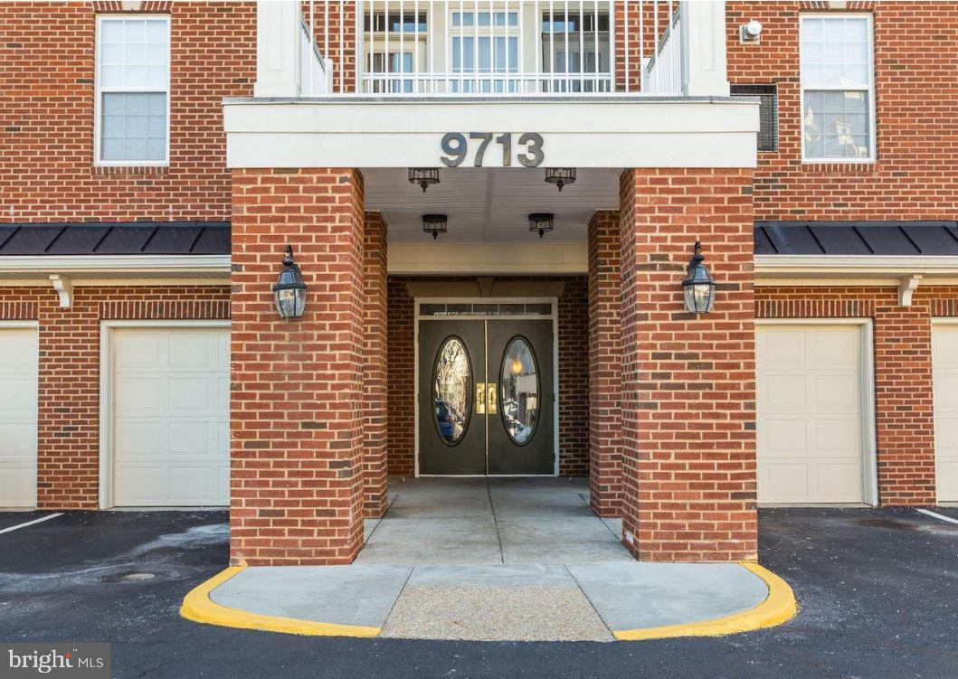 THE RESERVE CONDOMINIUMS - Residential