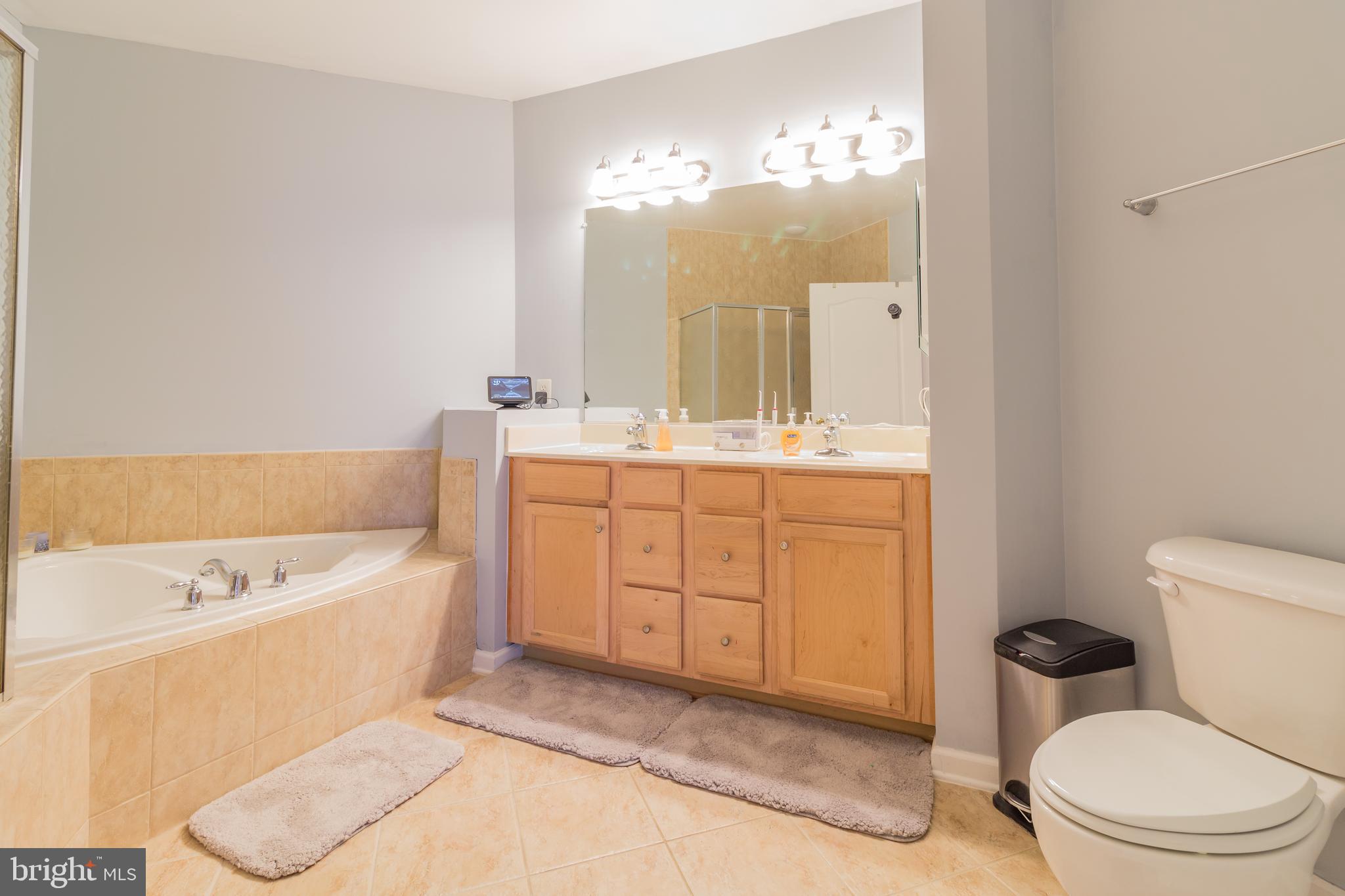 THE RESERVE CONDOMINIUMS - Residential