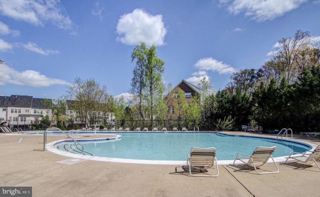 THE RESERVE CONDOMINIUMS - Residential