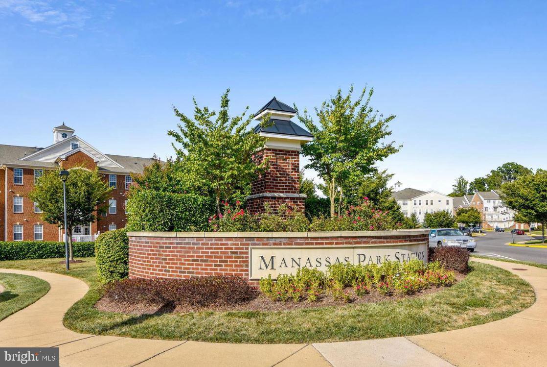 THE RESERVE CONDOMINIUMS - Residential