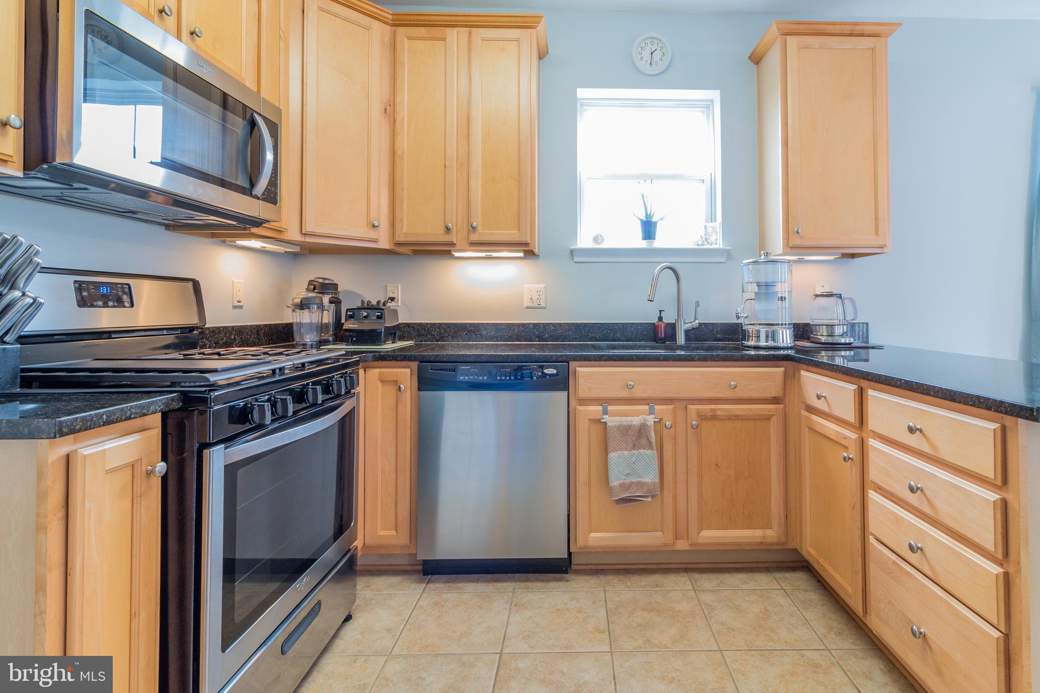 THE RESERVE CONDOMINIUMS - Residential