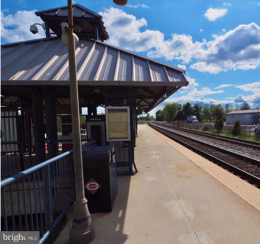 THE RESERVE CONDOMINIUMS - Residential