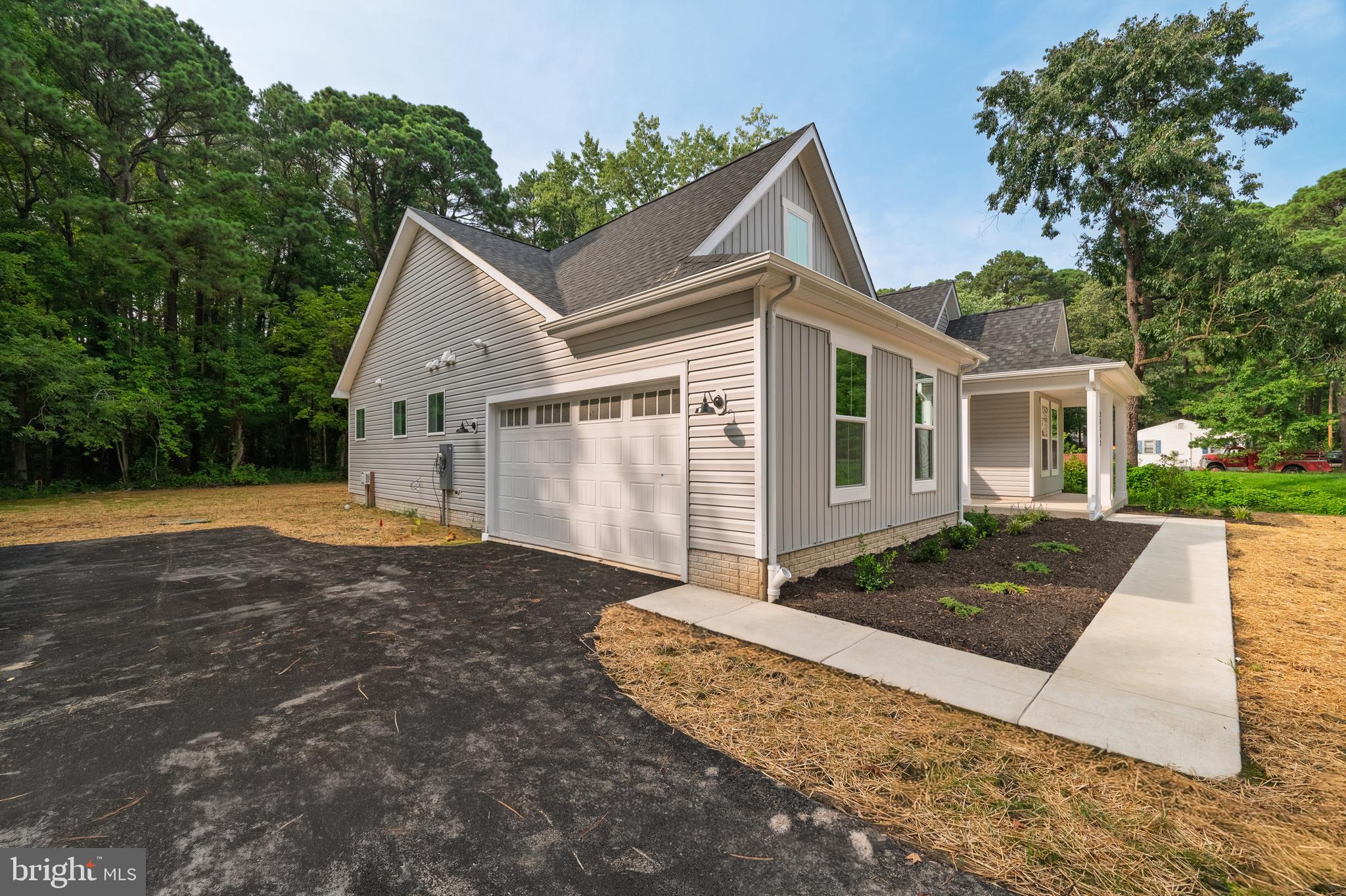 26542 ROYAL OAK ROAD