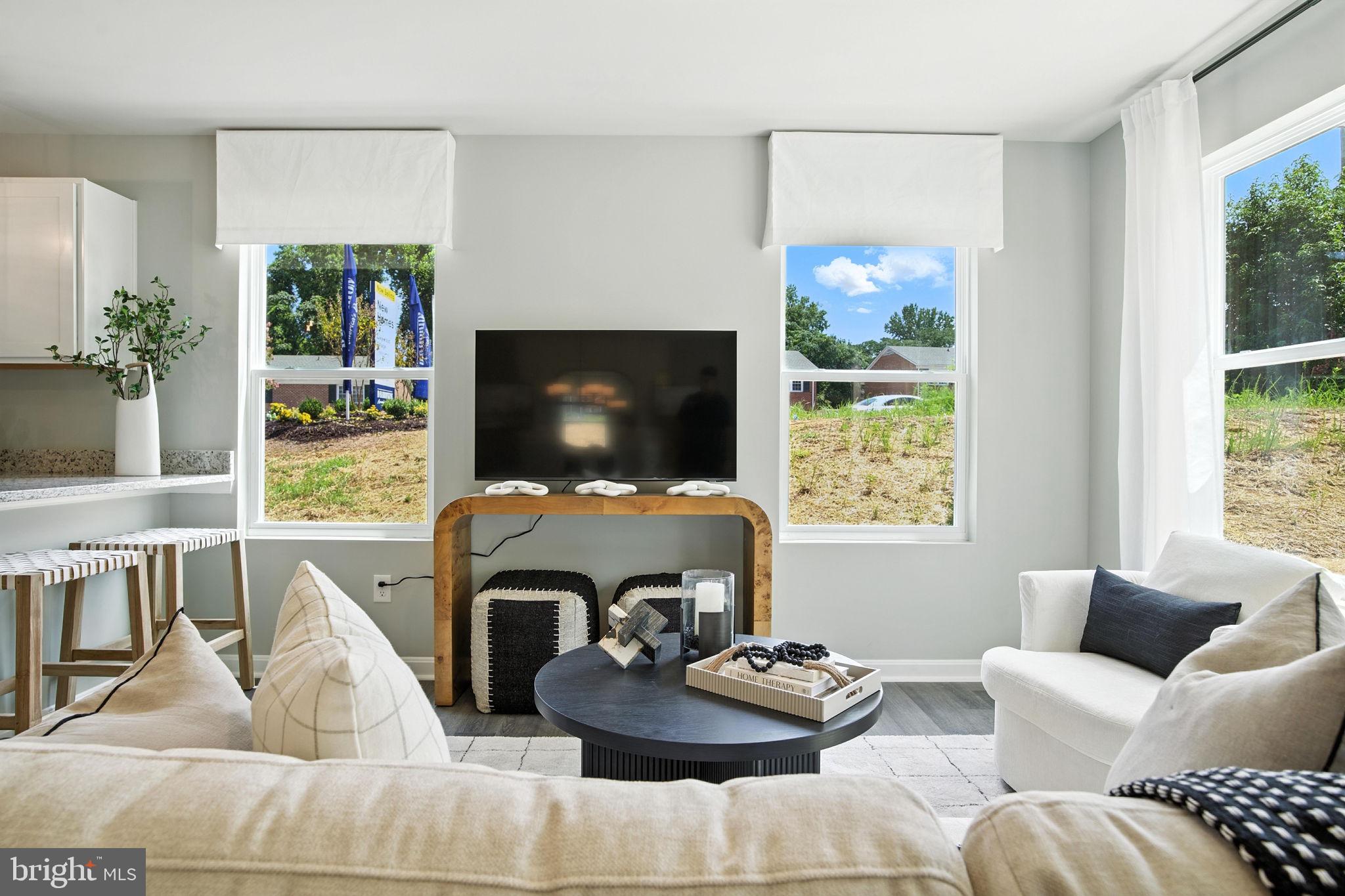 LADYSMITH VILLAGE - Residential