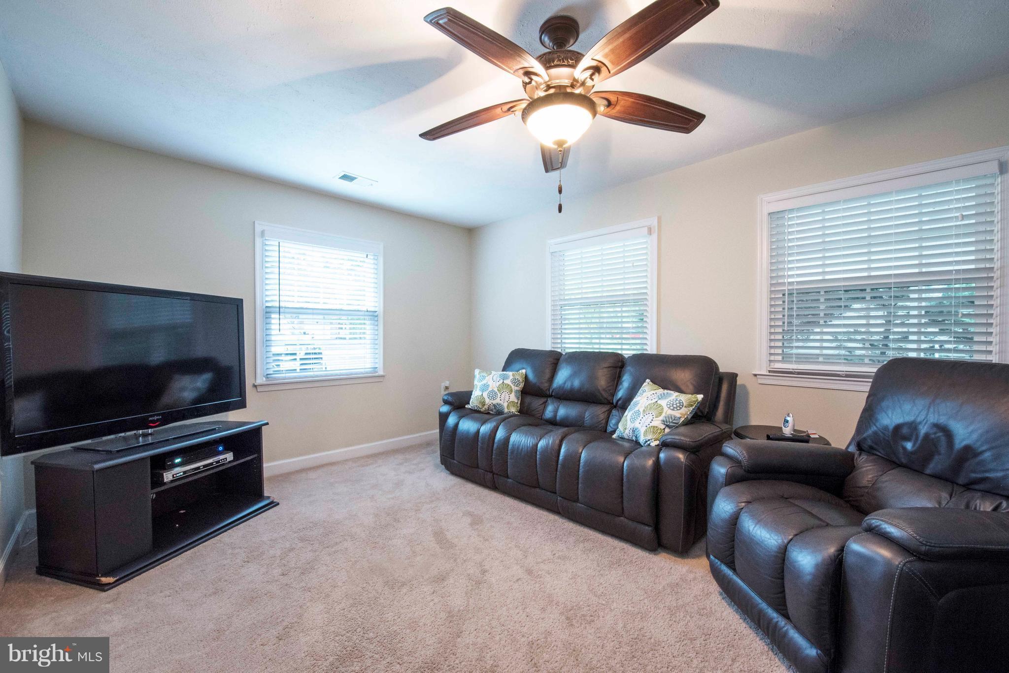 TURNBULL ESTATES - Residential