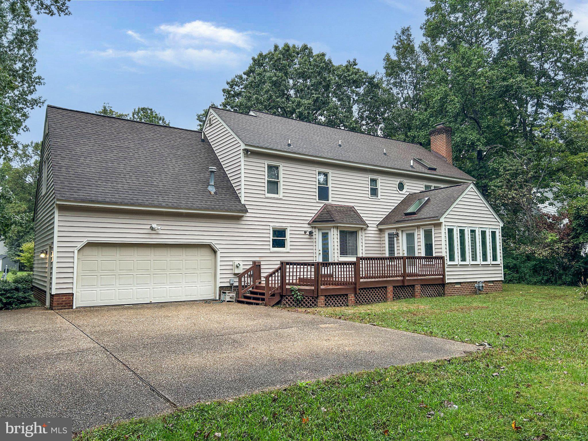 610 RIVERS BEND CIRCLE